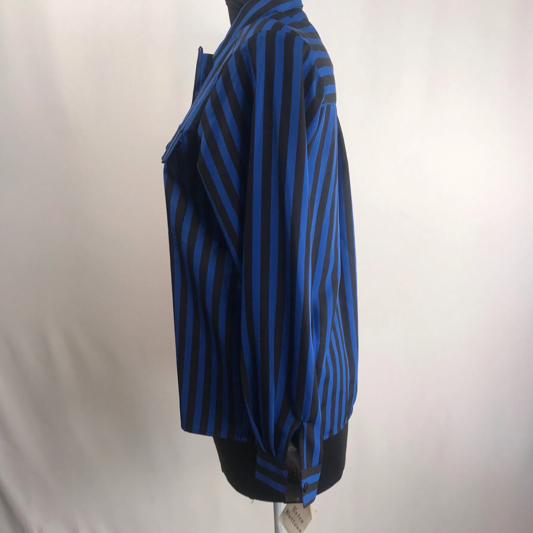 '80s Deadstock Blue & Black Button Down Top by Yves St. Clare