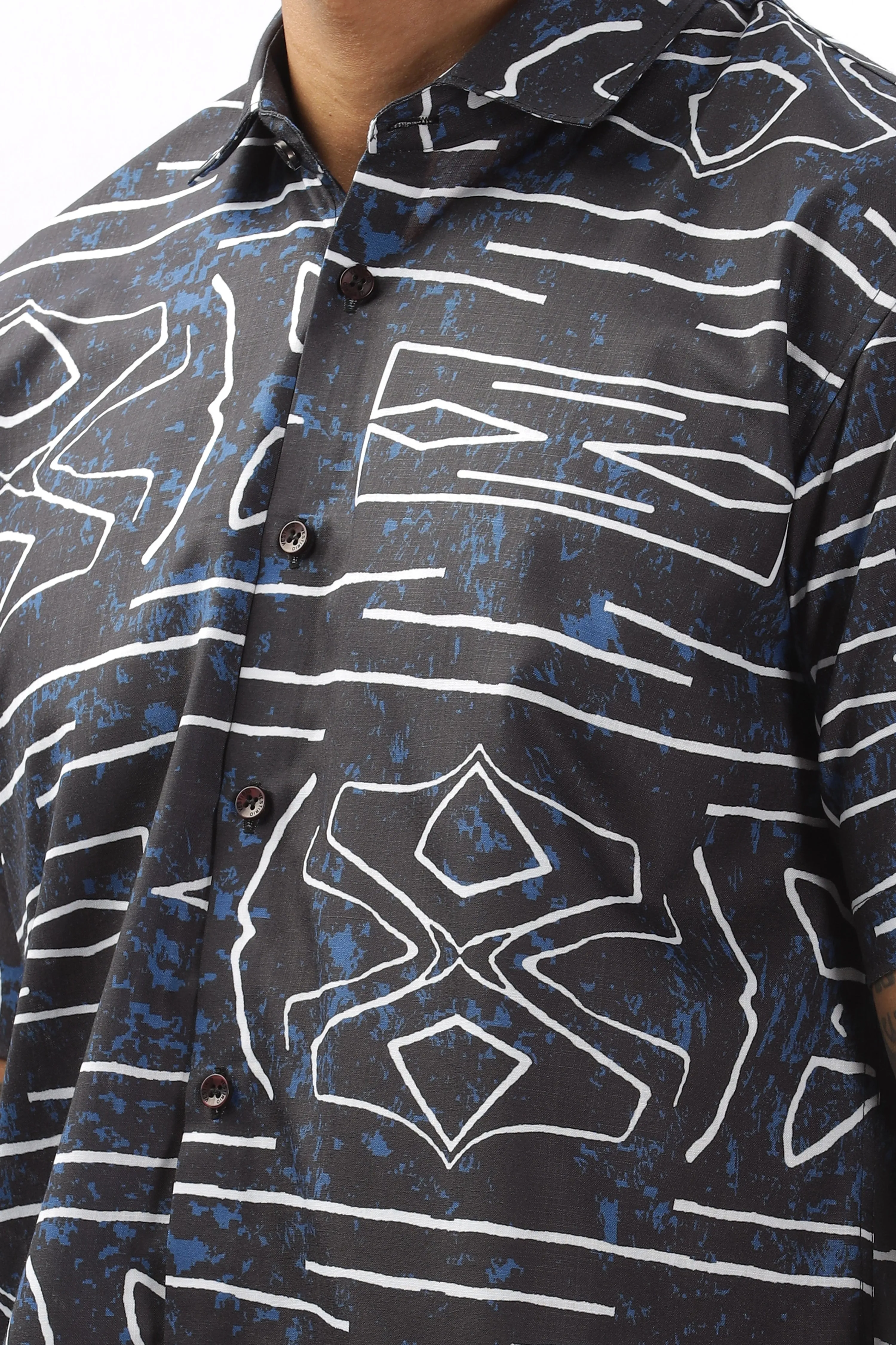 Black abstract printed shirt