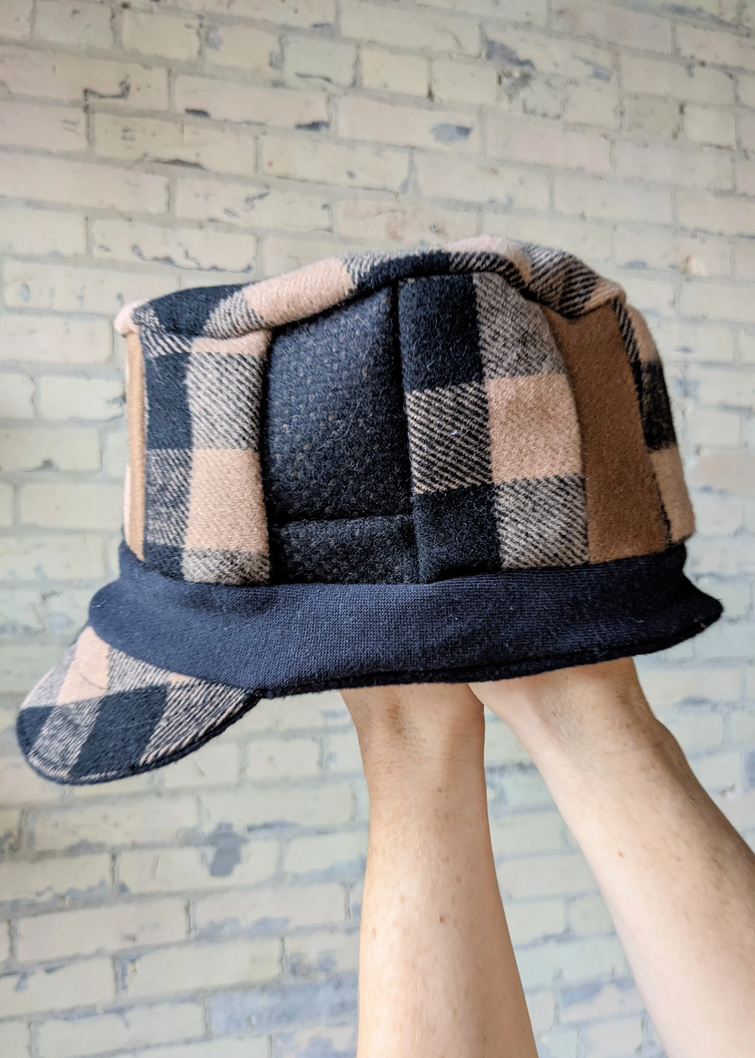 Black & Tan Hat