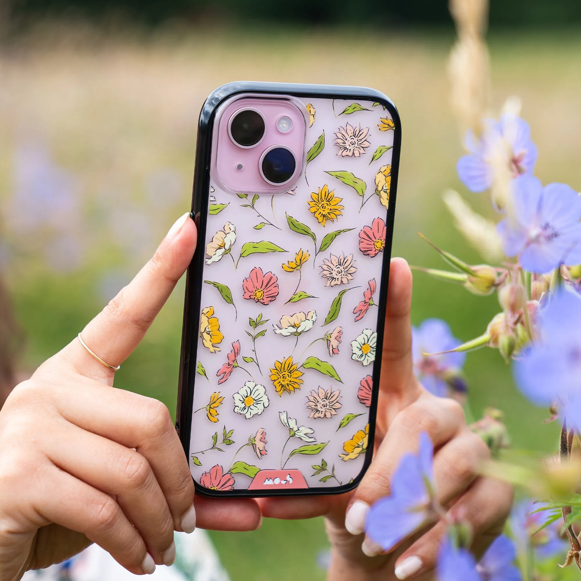 Flowers Printed Phone Case – Floral Pink - Clarity