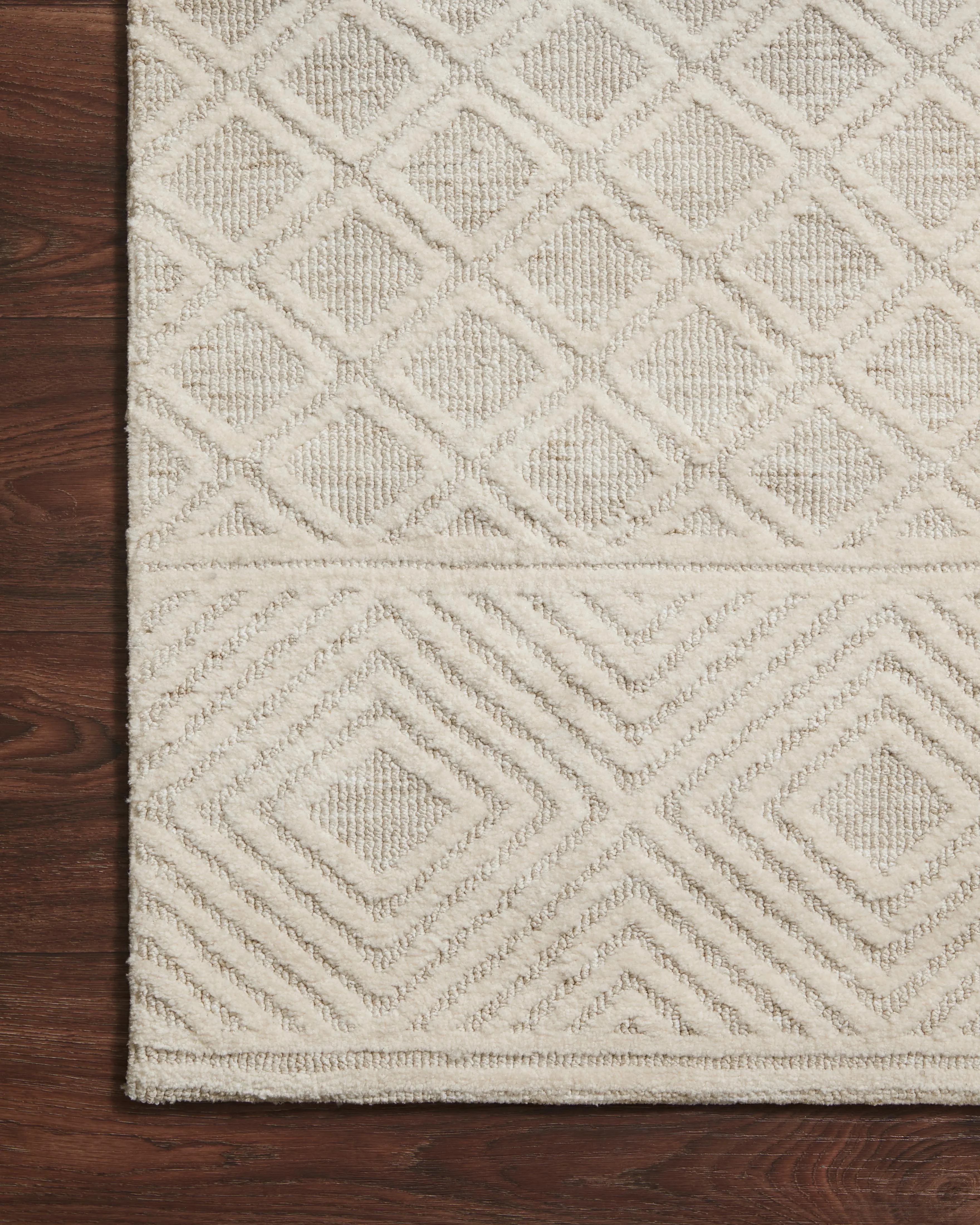 Loloi Neda Ivory / Natural Rug