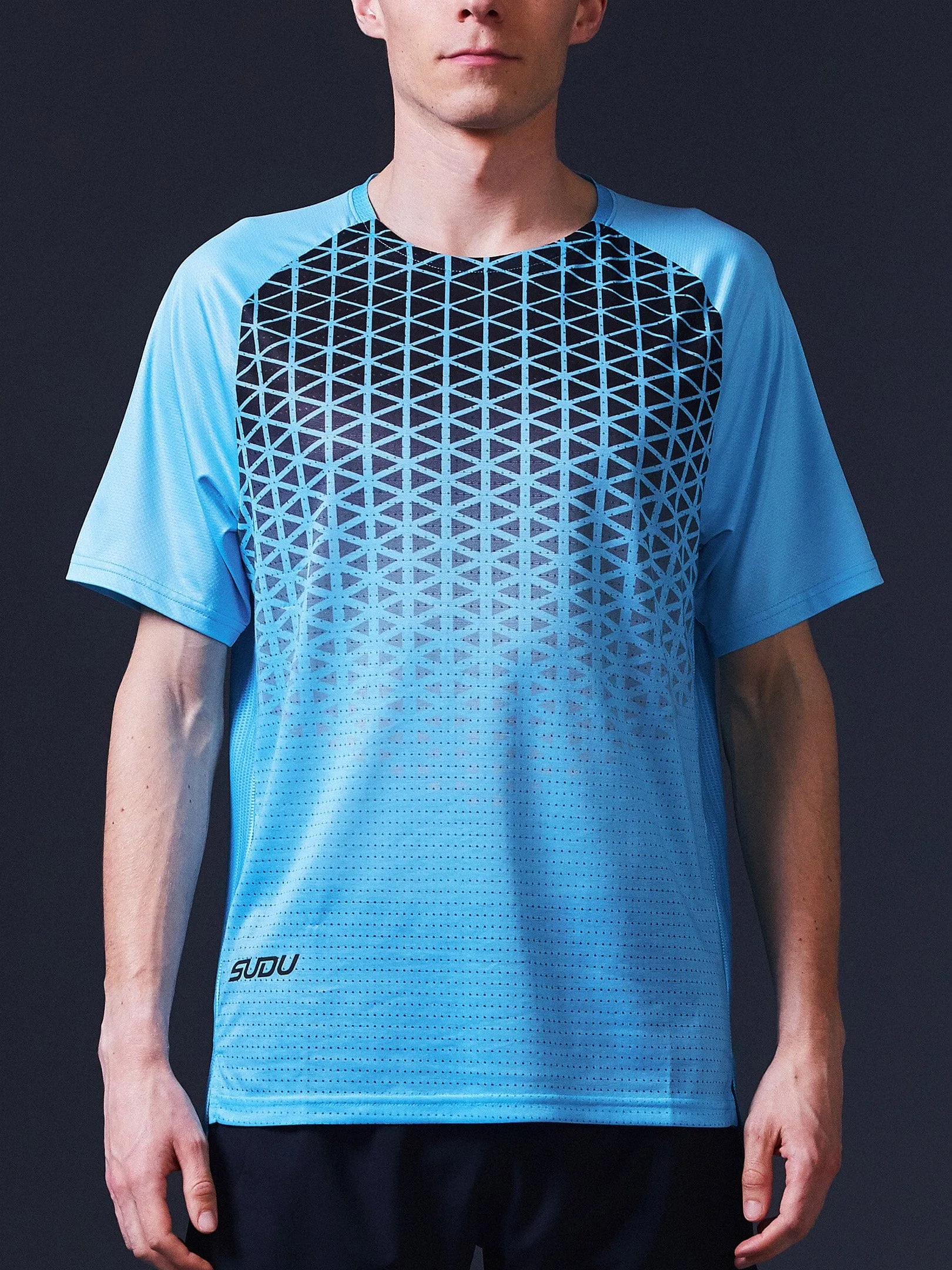 SRT SS 01 Run Short Sleeve T-Shirt - Light Blue/Black