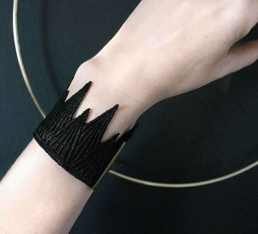 tiny mountains black lace cuff